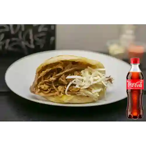 Combo Arepa de Carne + Coca Cola Original 400 ml