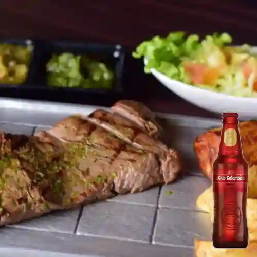 Combo Medio Baby Beef a la Parrilla + Club Cola Roja 330ml