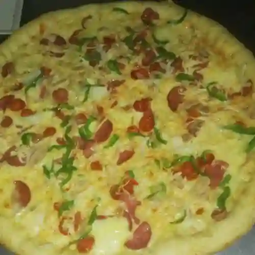 Pizza Caprichosa