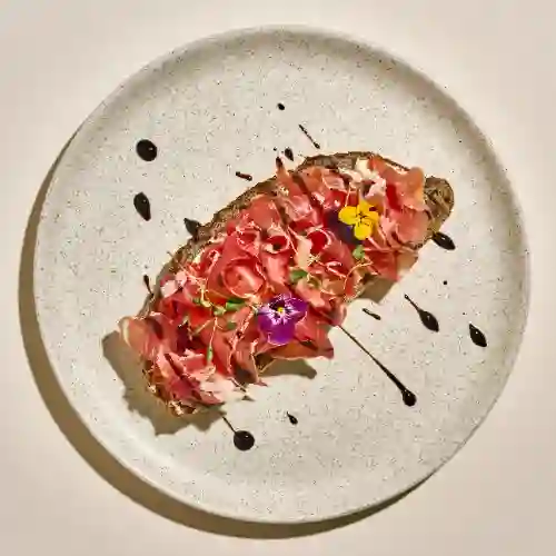 Tostada de Jamón Serrano y Marañón