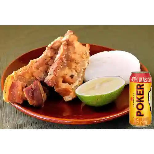 Combo Plato de Chicharrón con Arepa + Poker 330 ml