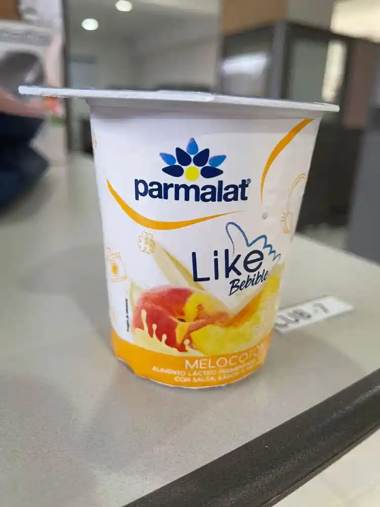 Parmalat Alimento Lacteo Like Bebible Sabor a Melocotón 