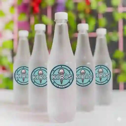 Agua purificada en botella