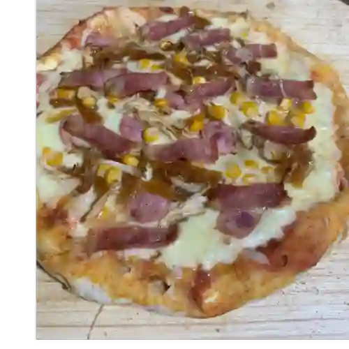 Pizza Mediana Especial Super Yoon