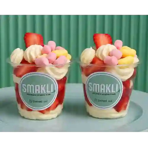 Combo 2 Fresas con Crema Antigravedad