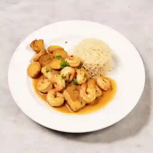 Salmón con Camarones