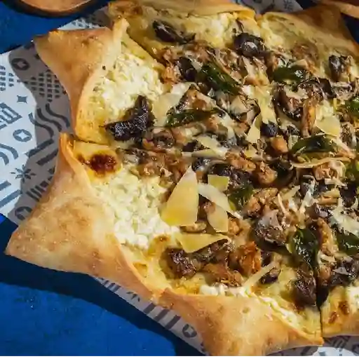 Pollo tocineta