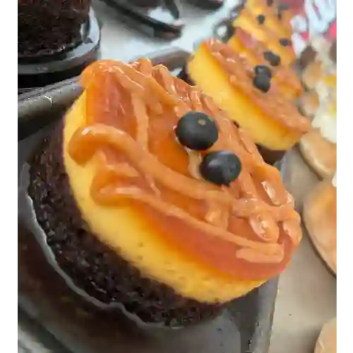 Postre Chocoflan