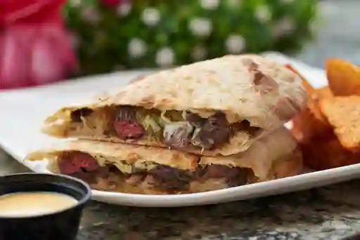 Sándwich el Gaucho con Papas