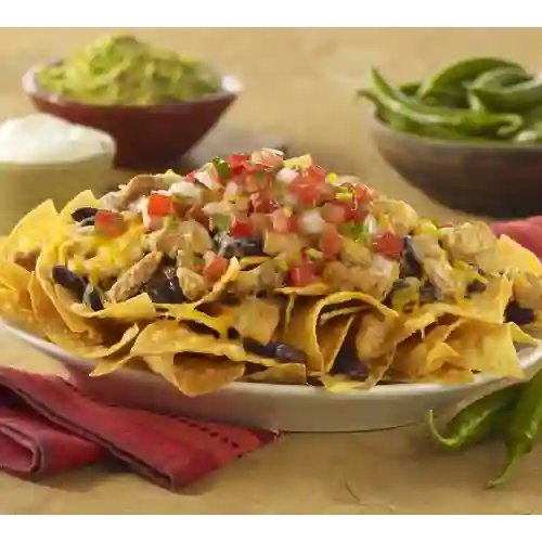 🧀🍗 Nachos con Queso y Pollo