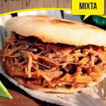 Arepa Mixta