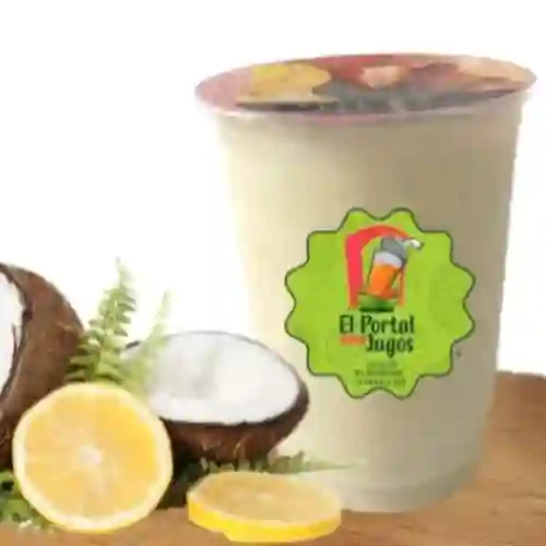 Limonada de Coco 16Oz