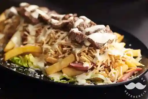Salchipapa con Carne