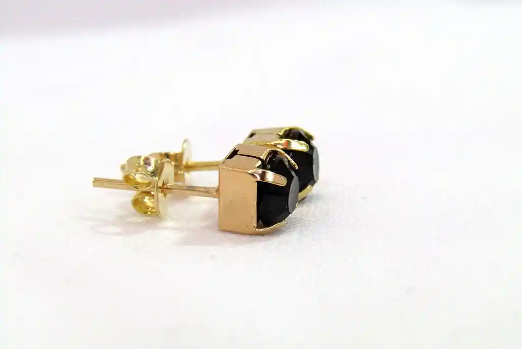 ARETE EN ACERO CIRCON NEGRO 