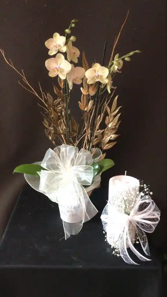 Orquidea S Y Velon / Vela De Condolencia Arregladas Con Moño