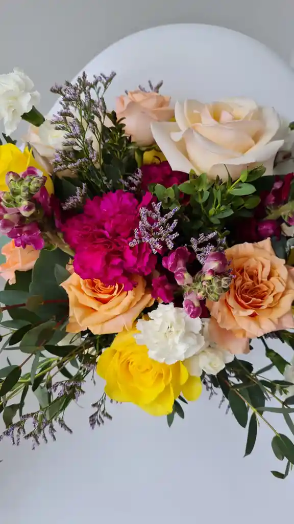 Bouquet Acacia Rosa de Jardín