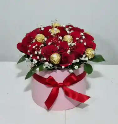 Tambor de rosas con ferrero