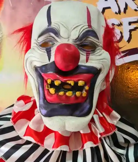 PAYASO CEREBRO AMERICAN HORROR STORY 