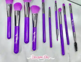 Kit de Brochas Neon Moradas x 10 Unidades Rostro y Ojos