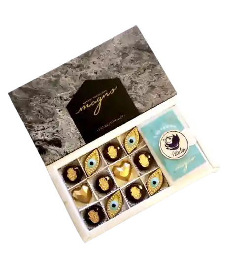  12 Amuletos De  Choc Olate 