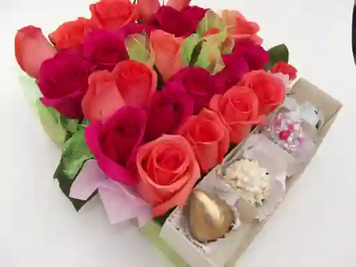 Caja 7 + 20 rosas, cinta, oasis