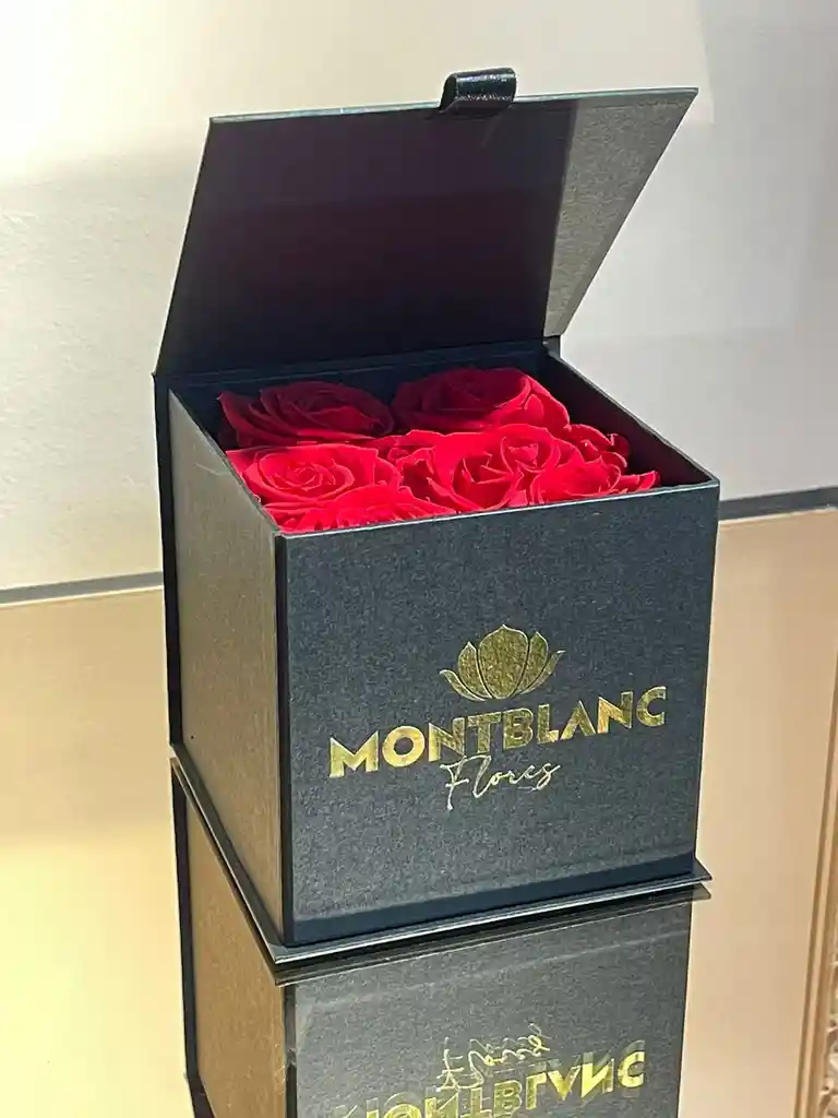 Rosas PRESERVADAS, caja de 6 - Arreglo floral. 