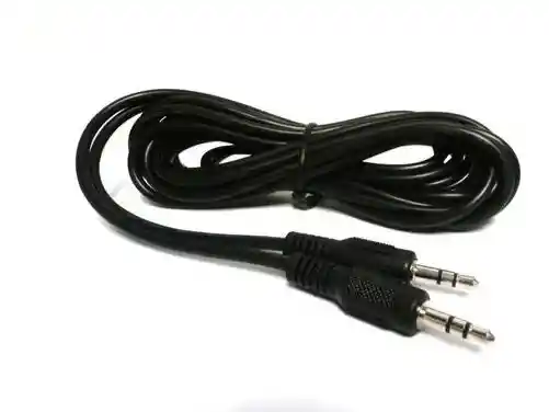 Cable Auxiliar De Audio Estéreo Plug 3.5mm A Plug 3.5mm 1.5m