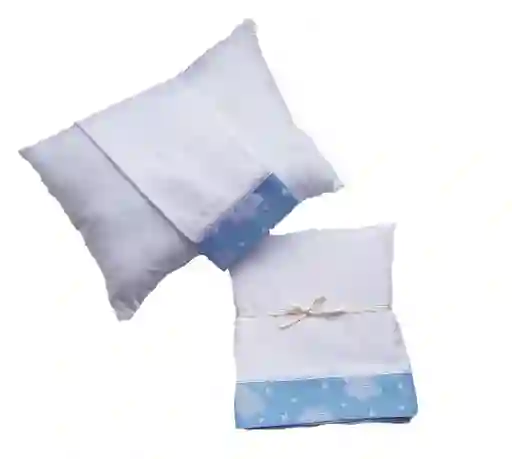Sábanas y almohada para cama cuna azul con nubes