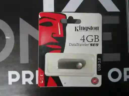 memoria USB 4GB  KINGTONG