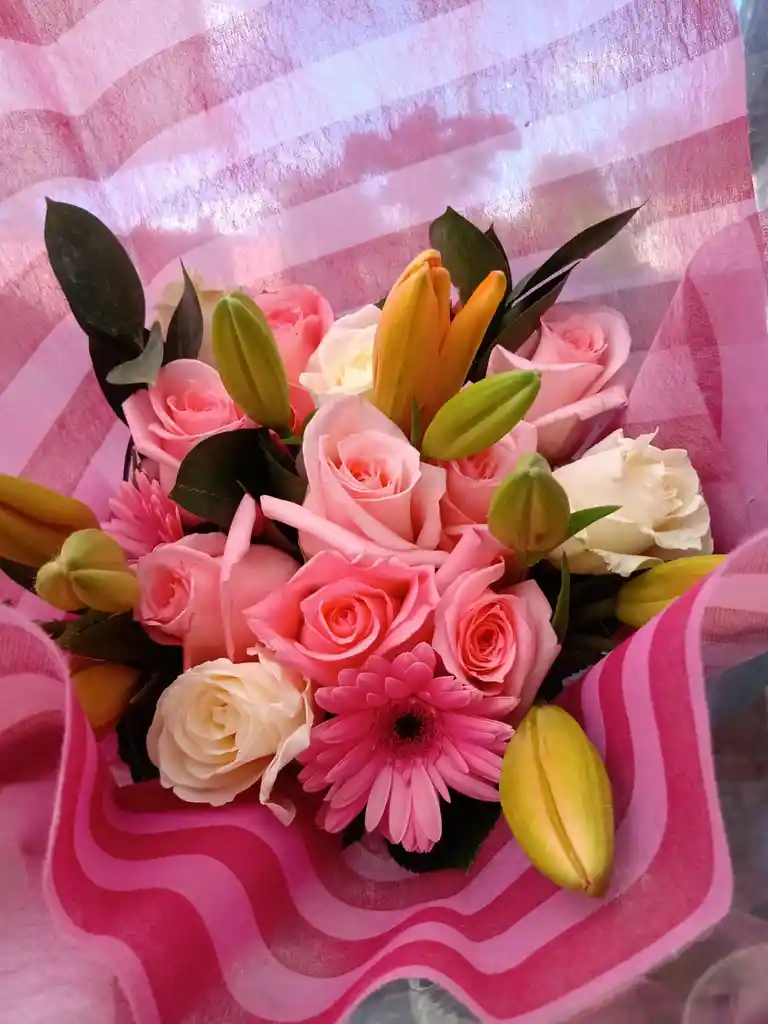 Bouquet Lirio Rosa