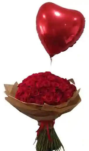 Rosas de exportación x 50 en bouquet y globo metalizado corazón