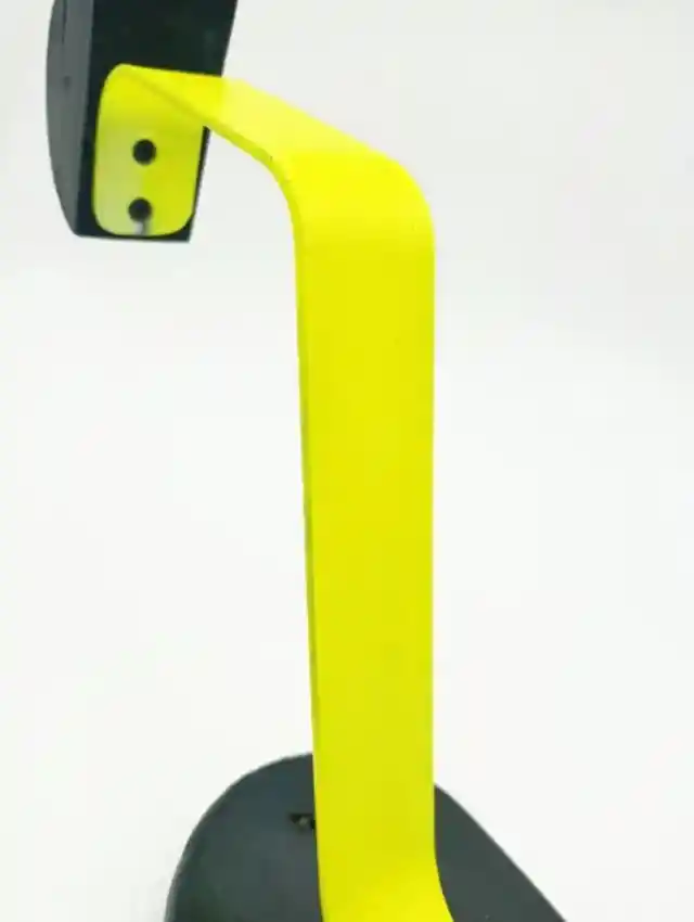 Soporte Base Porta Casco Sencillo Multifuncional Amarillo  