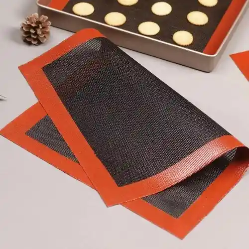 Tapete microperforado 30x40cm