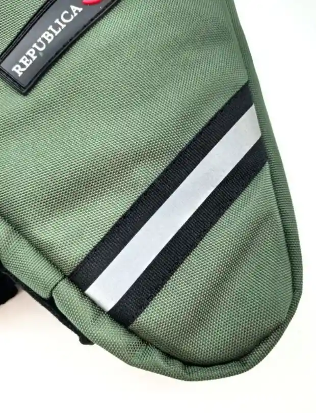 Estuche Maleta Triangular Impermeable Para Bicicleta VERDE MILITAR