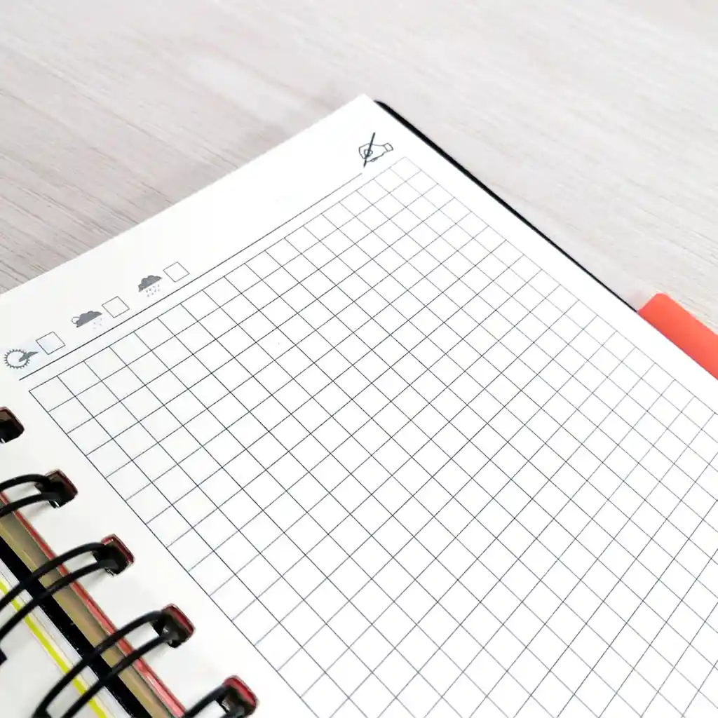 Libreta De Notas Argollada Con Separadores X 130 Hojas.