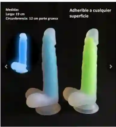 Dildo Alumbra En La Oscuridad 19 Cm