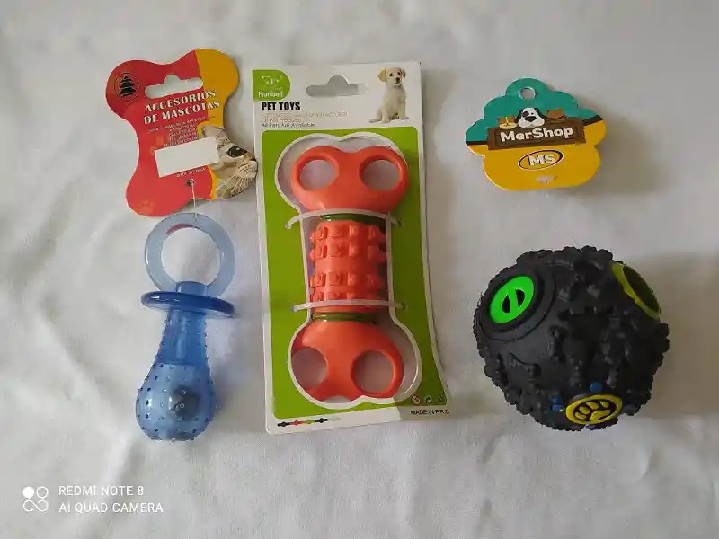 SET DE JUGUETES PARA MASCOTA PELOTA RASCA ENCIA