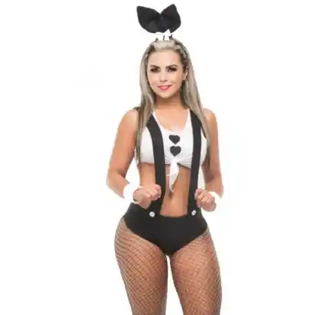 Sexy conejita playboy