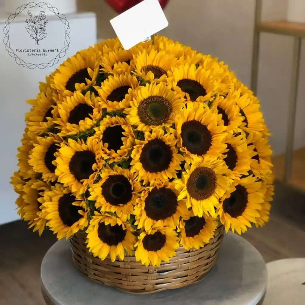 Girasoles En Arreglo Floral 