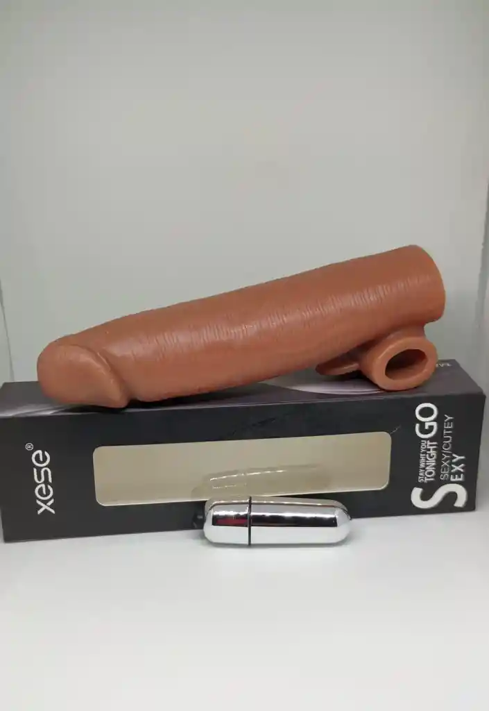 Funda Extensora Para Pene Realista Con Vibración