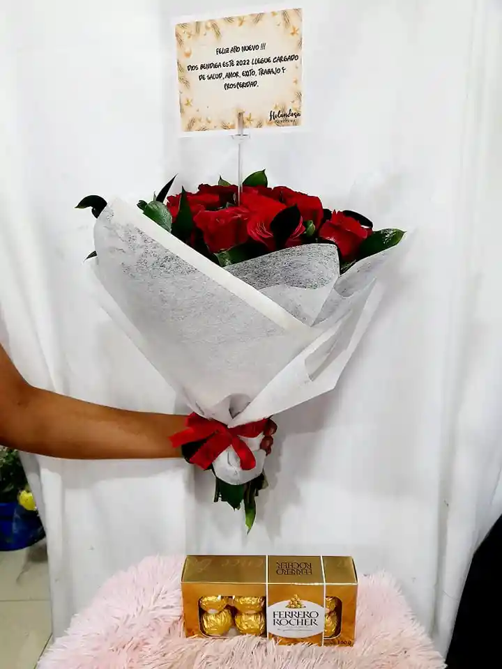 Bouquets 18 Rosas Rojas Ferrero X 8 San Valentin Flores