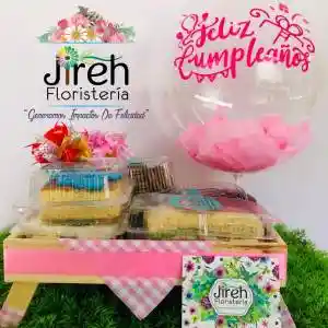 Floristeria Desayuno Sorpresa Agathe – Jireh