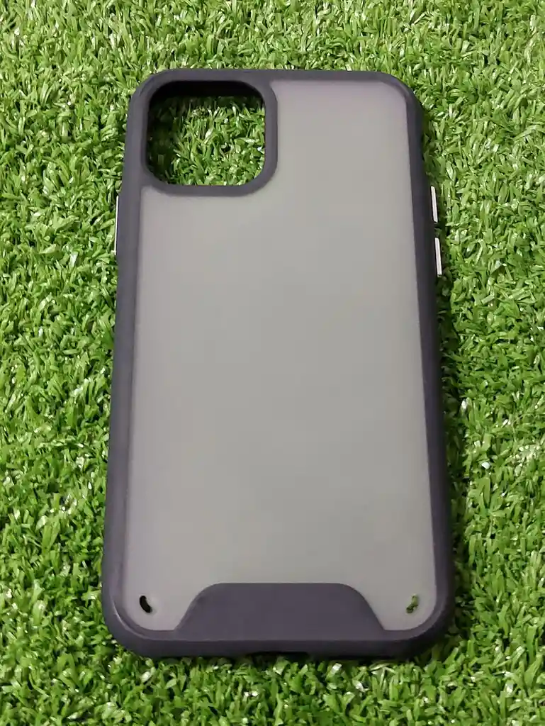 Iphone 11 Pro Forro Protector| Case Rigido | Space Black| Iphone | Carcasa | Funda | Anti Humedad