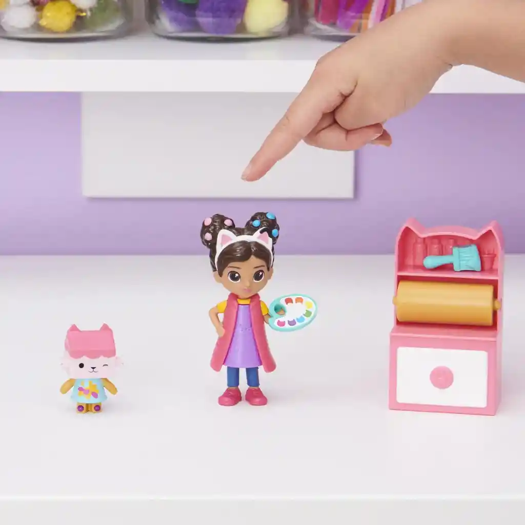 Set De Figuras Y Accesorios De Gabby Y Bebe Caja