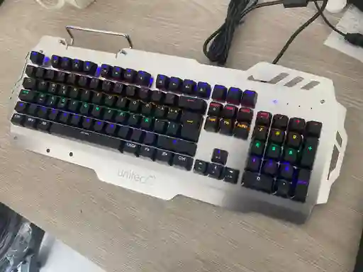 Teclado Gamer Aluminio Mecánico Retroiluminado Multicolor