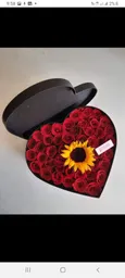 Corazon Rosas Y Girasol