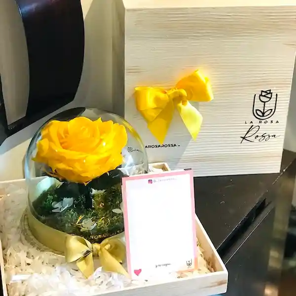 Cupula Mini - Rosa Preservada Premium Color Amarillo Cupula Mini Deluxe