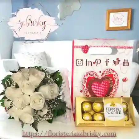 Flores En Pereira Rosas Blancas 12 Unidades Con Chocolate Ferrero X 8