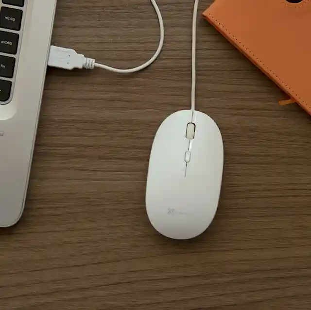 Klip Xtreme Mouse De 4 Botones Con Cable Usb Marca