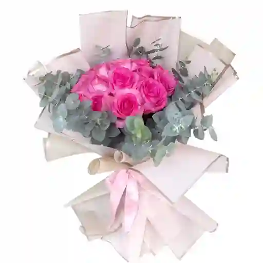 Ramillete En Rosas Y Eucalipto